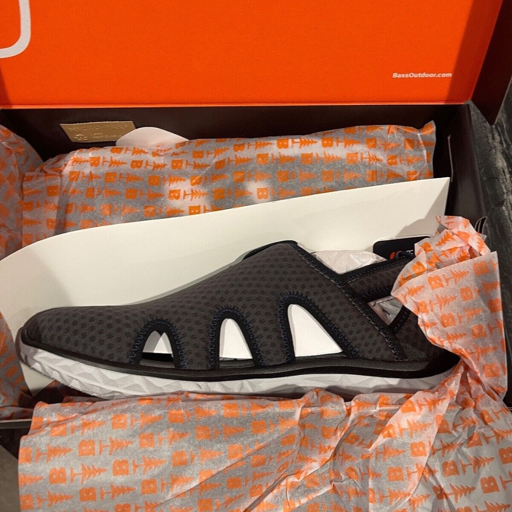 BASS Outdoor Hiking Shoes Women's Size 9.5 Hex Mesh Vent Slip On Sneaker Sandals